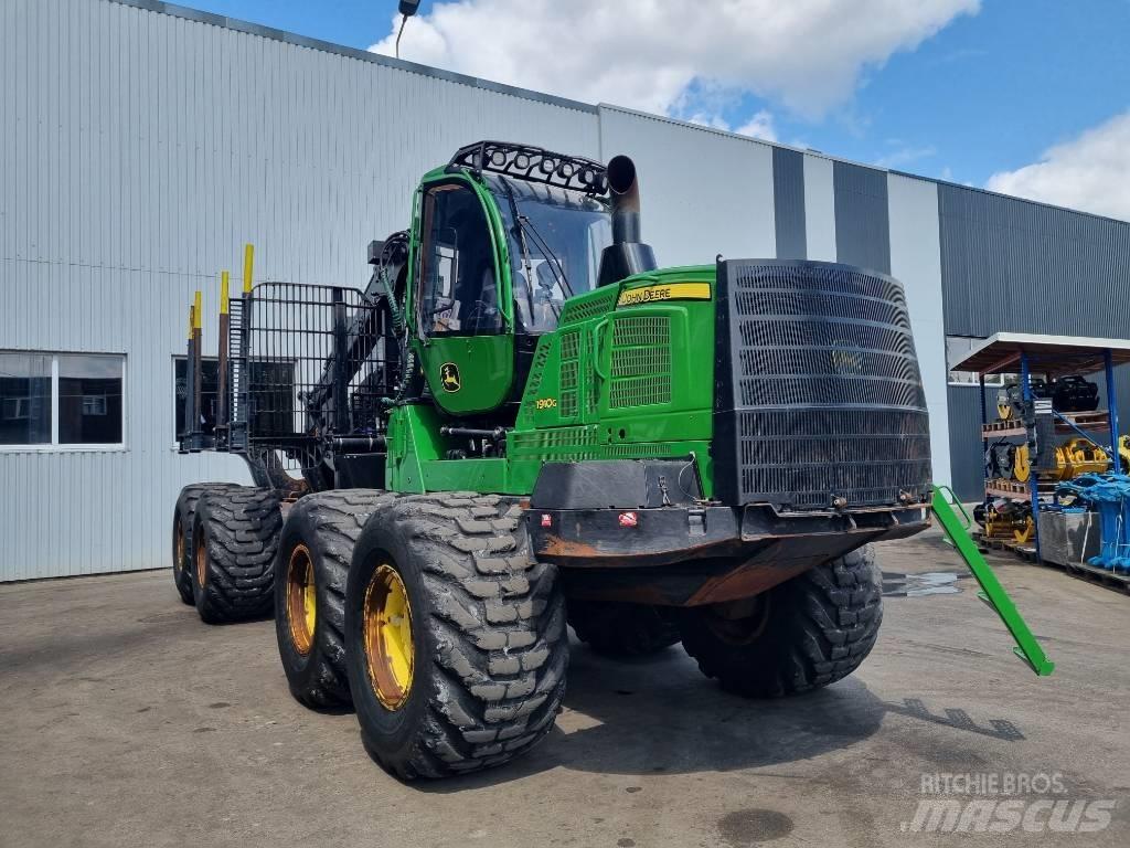 John Deere 1910 G Forwarderji