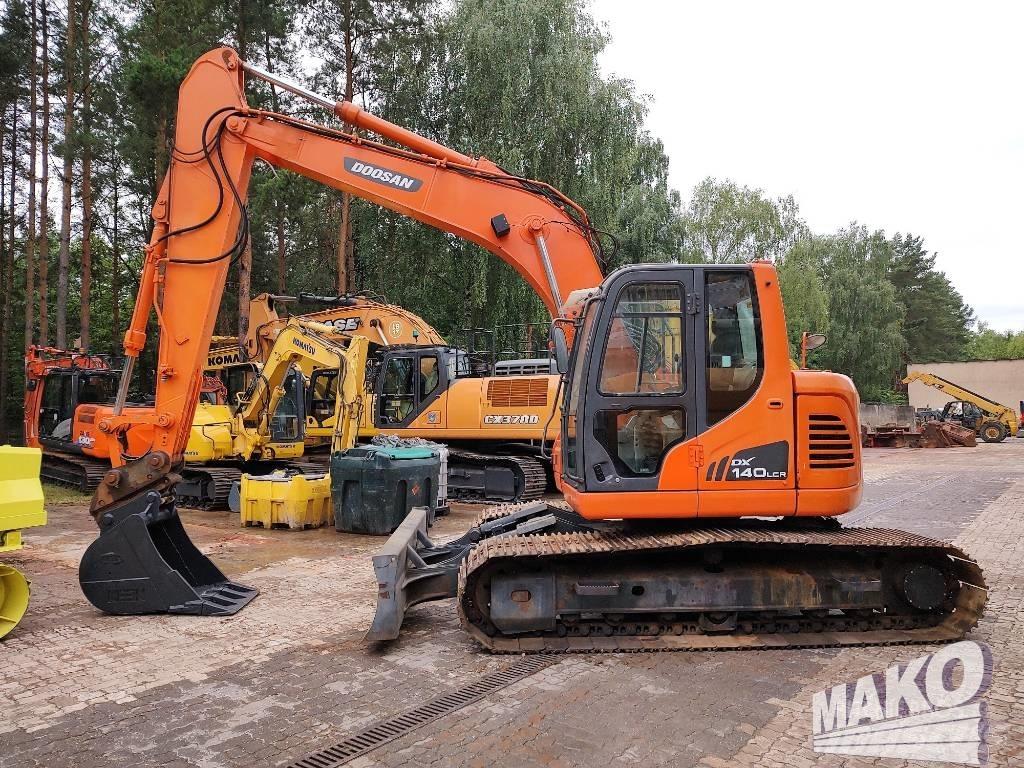 Doosan DX 140 LCR Bagri goseničarji