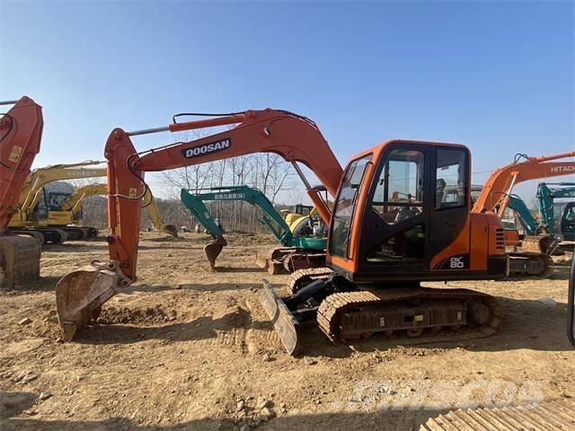 Doosan DX80 Midi bagri 7t – 12t