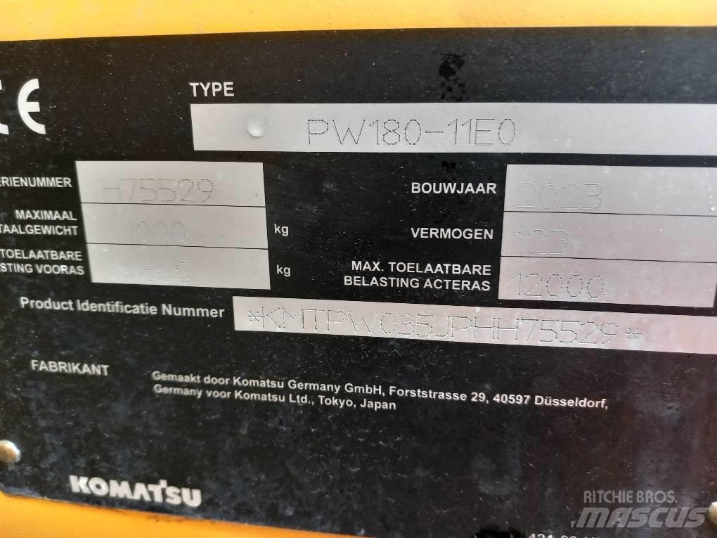 Komatsu PW180-11E0 Bagri na kolesih