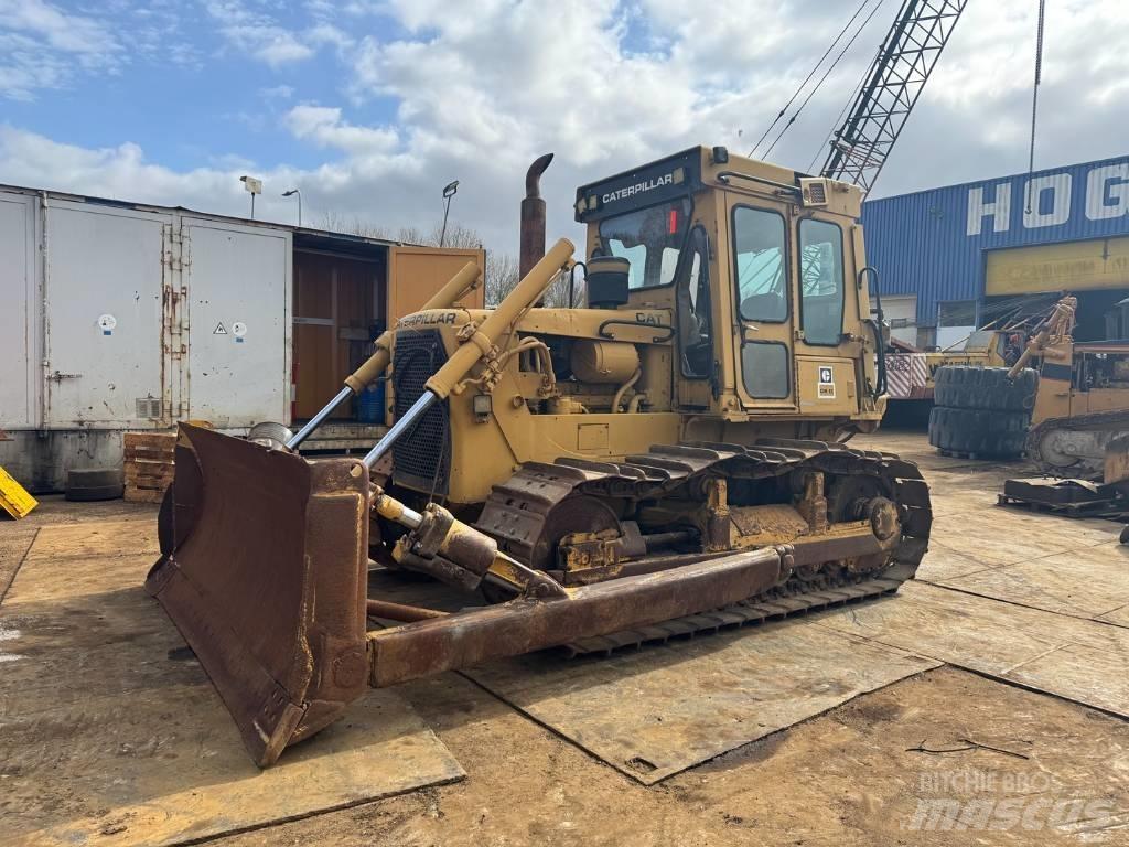 CAT D 6 D Buldožerji goseničarji