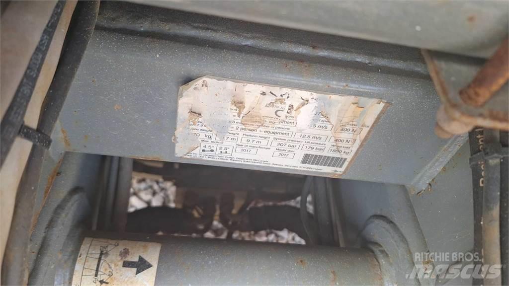 SkyJack SJ6832RTE Škarjaste dvižne ploščadi