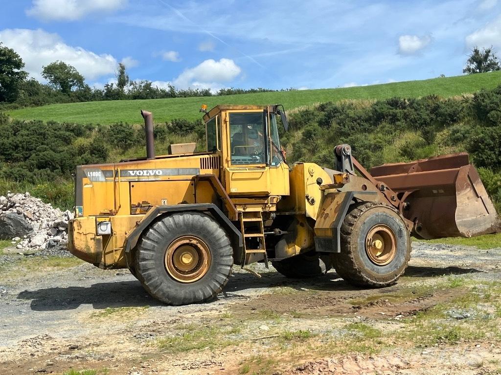 Volvo L180c Kolesni nakladalci