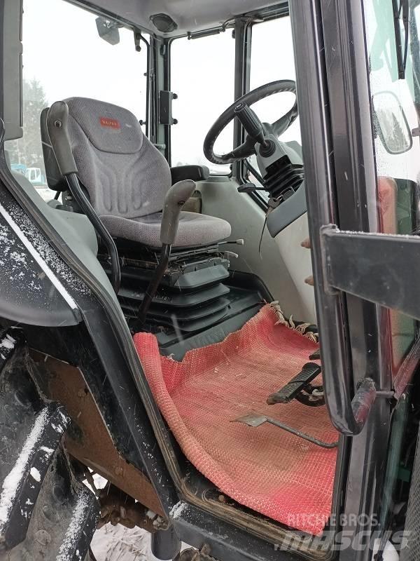 Valtra A 93 HITECH Traktorji