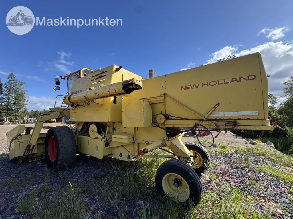 New Holland 1530 Kombajni