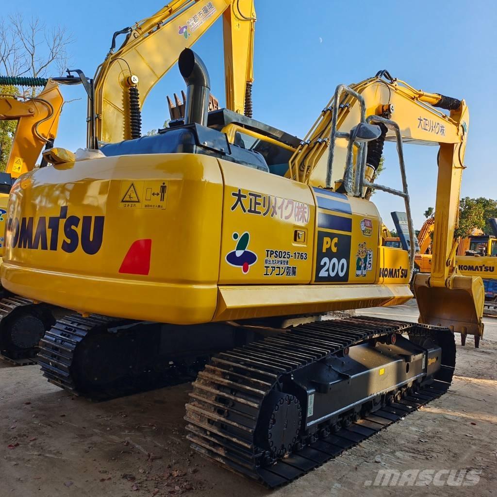 Komatsu PC 200-8 Bagri goseničarji