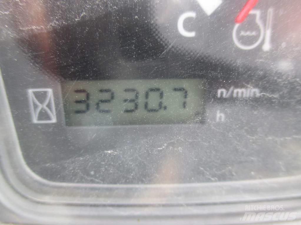 Kubota U 27-4 Mini bagri <7t