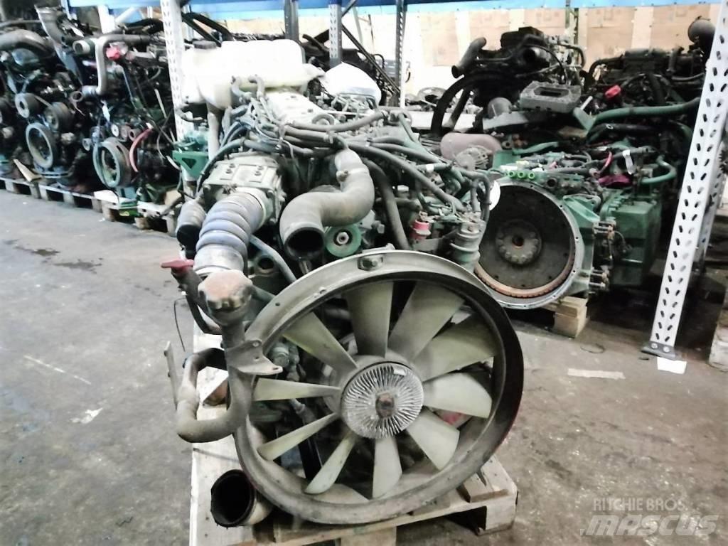 Volvo Engine D6B180 Motorji