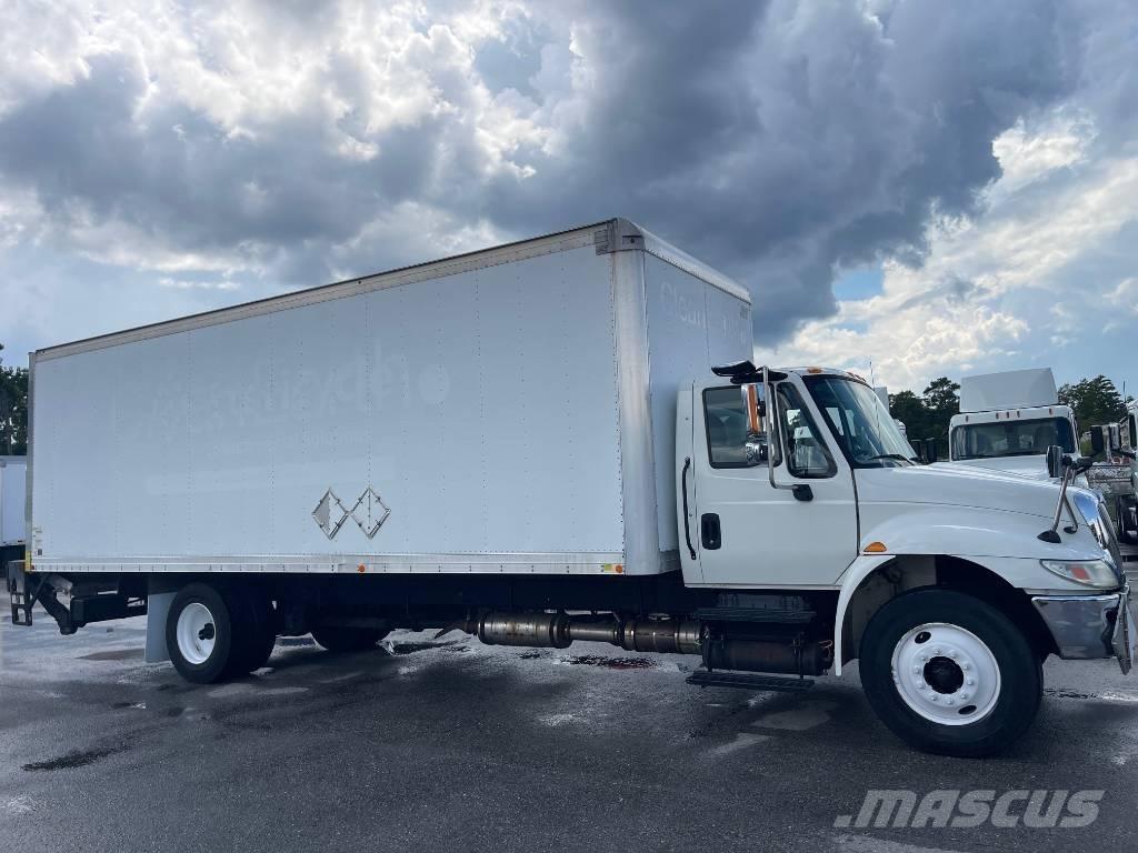 International 4300 Tovornjaki zabojniki