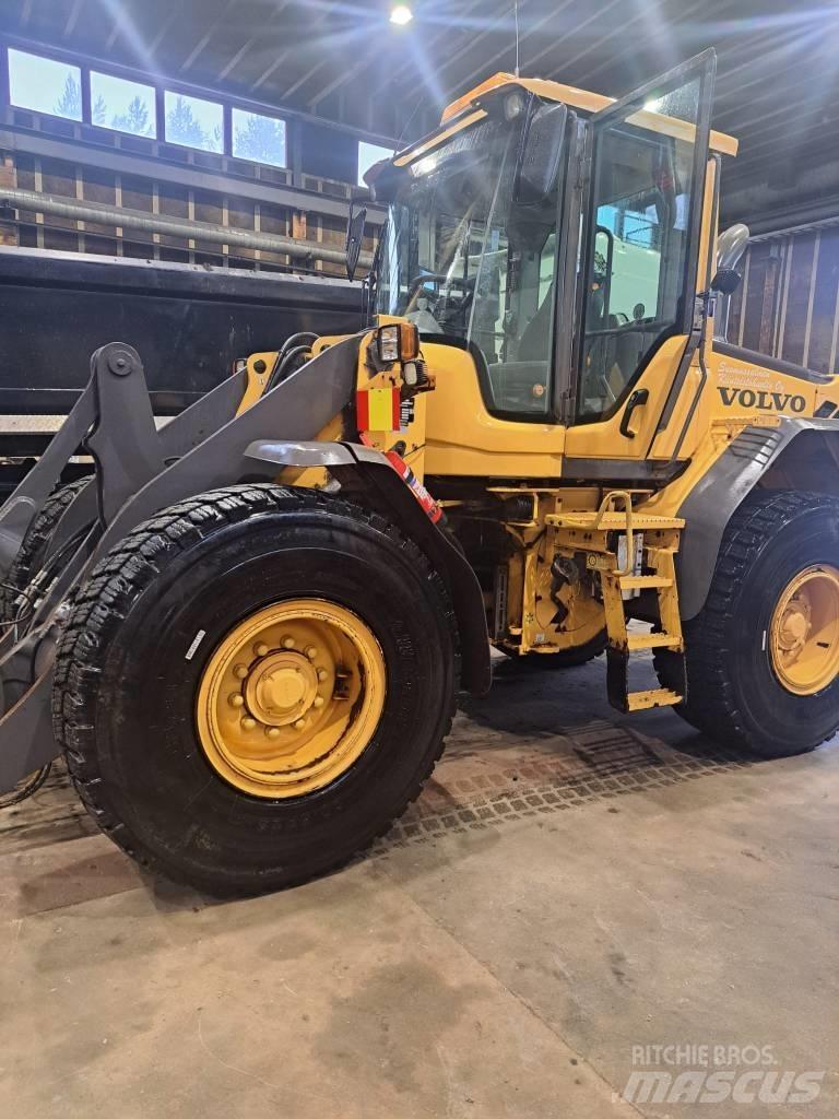 Volvo L 60 F Kolesni nakladalci