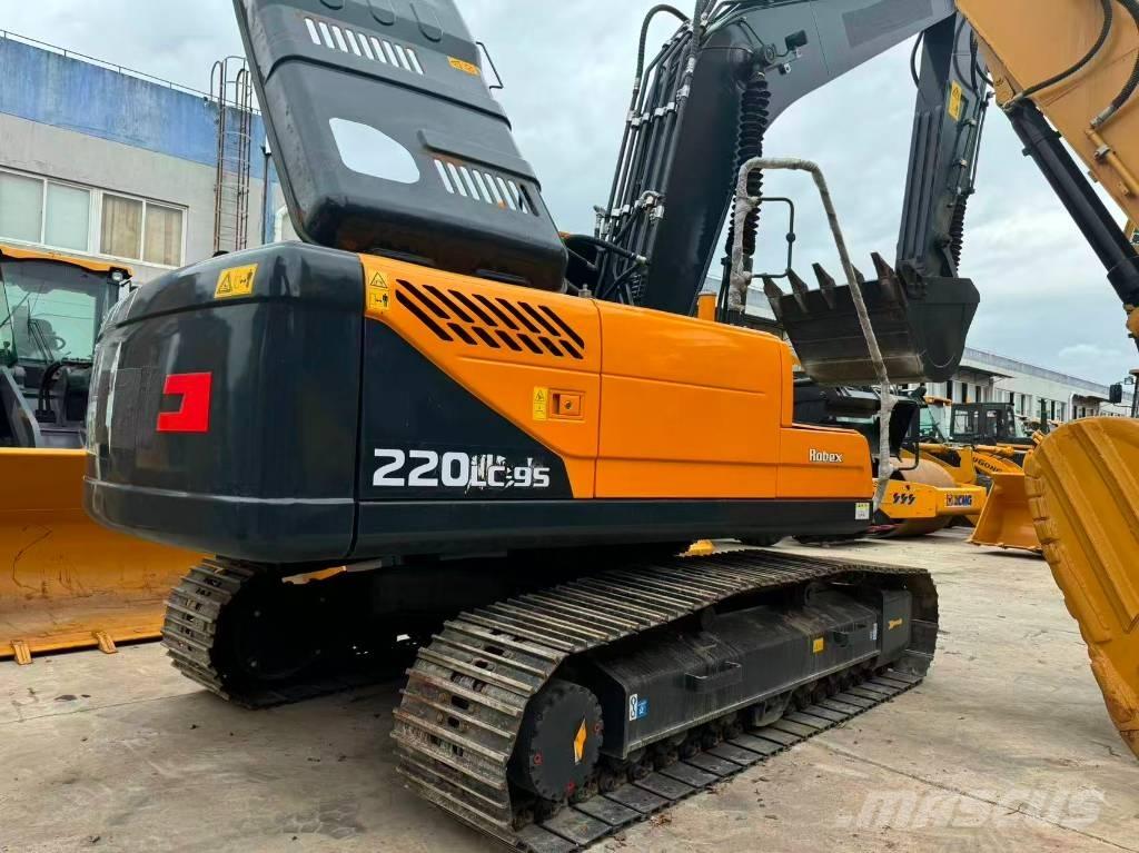 Hyundai R220LC-9S Midi bagri 7t – 12t