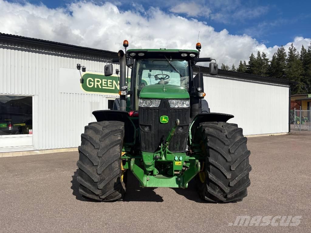 John Deere 7230 R Traktorji