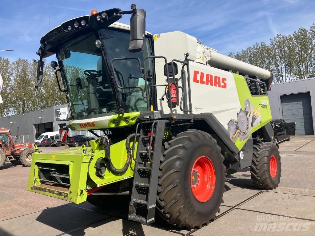 CLAAS Trion 520 Kombajni