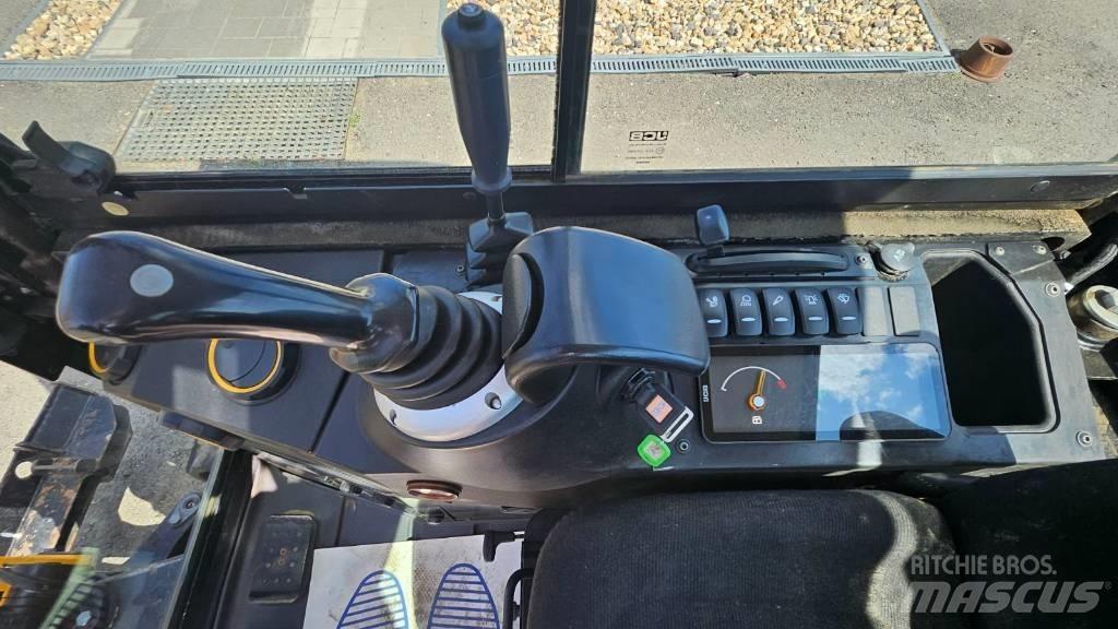 JCB 19 C-1 Mini bagri <7t