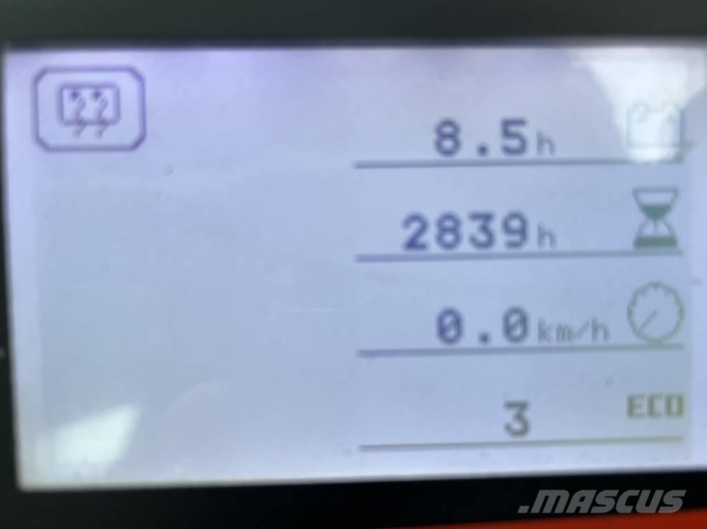 Linde P80     V-4202 Vlečna vozila