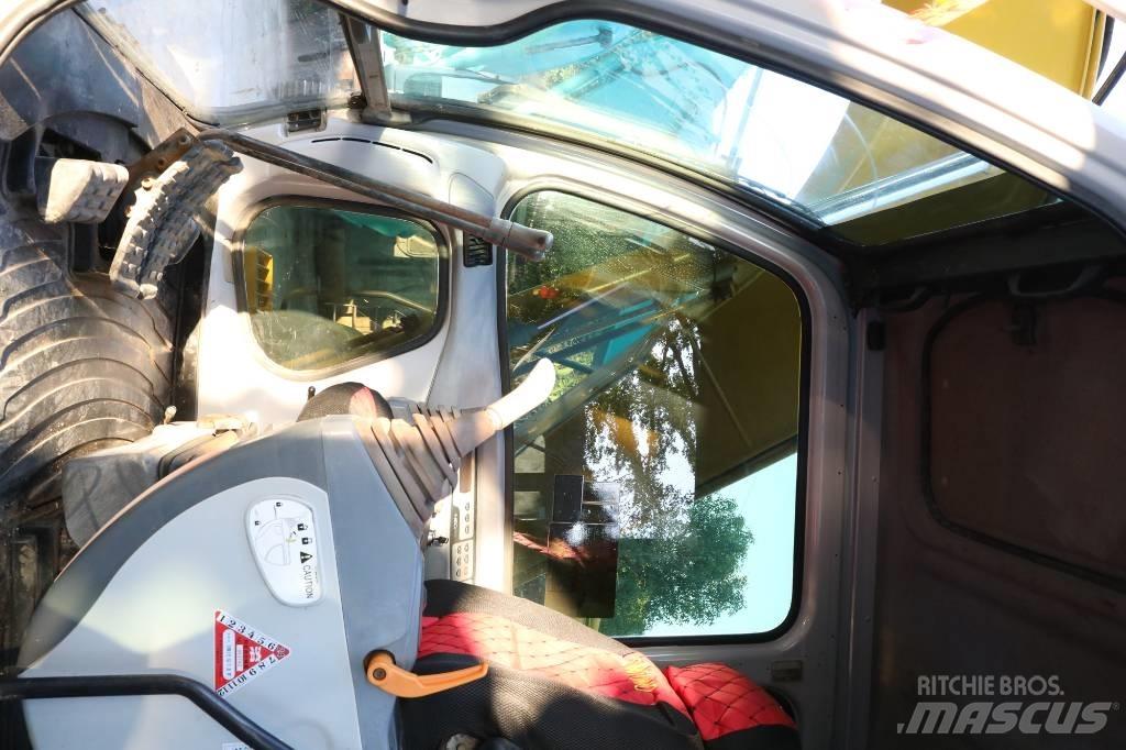 Sumitomo SH120A-3 Bagri goseničarji