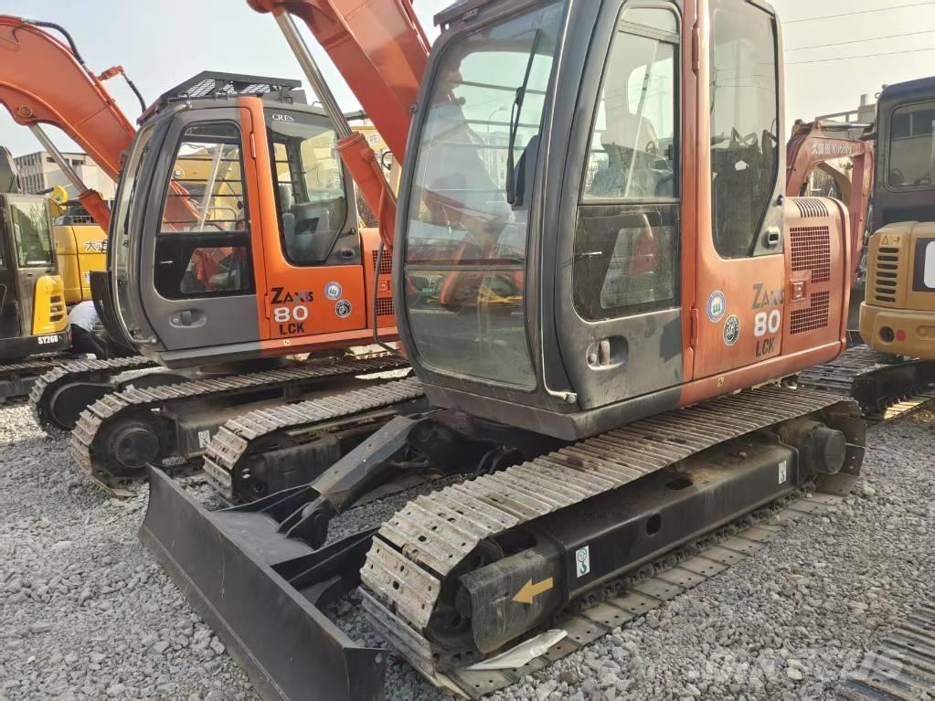 Hitachi ZX 80 Midi bagri 7t – 12t