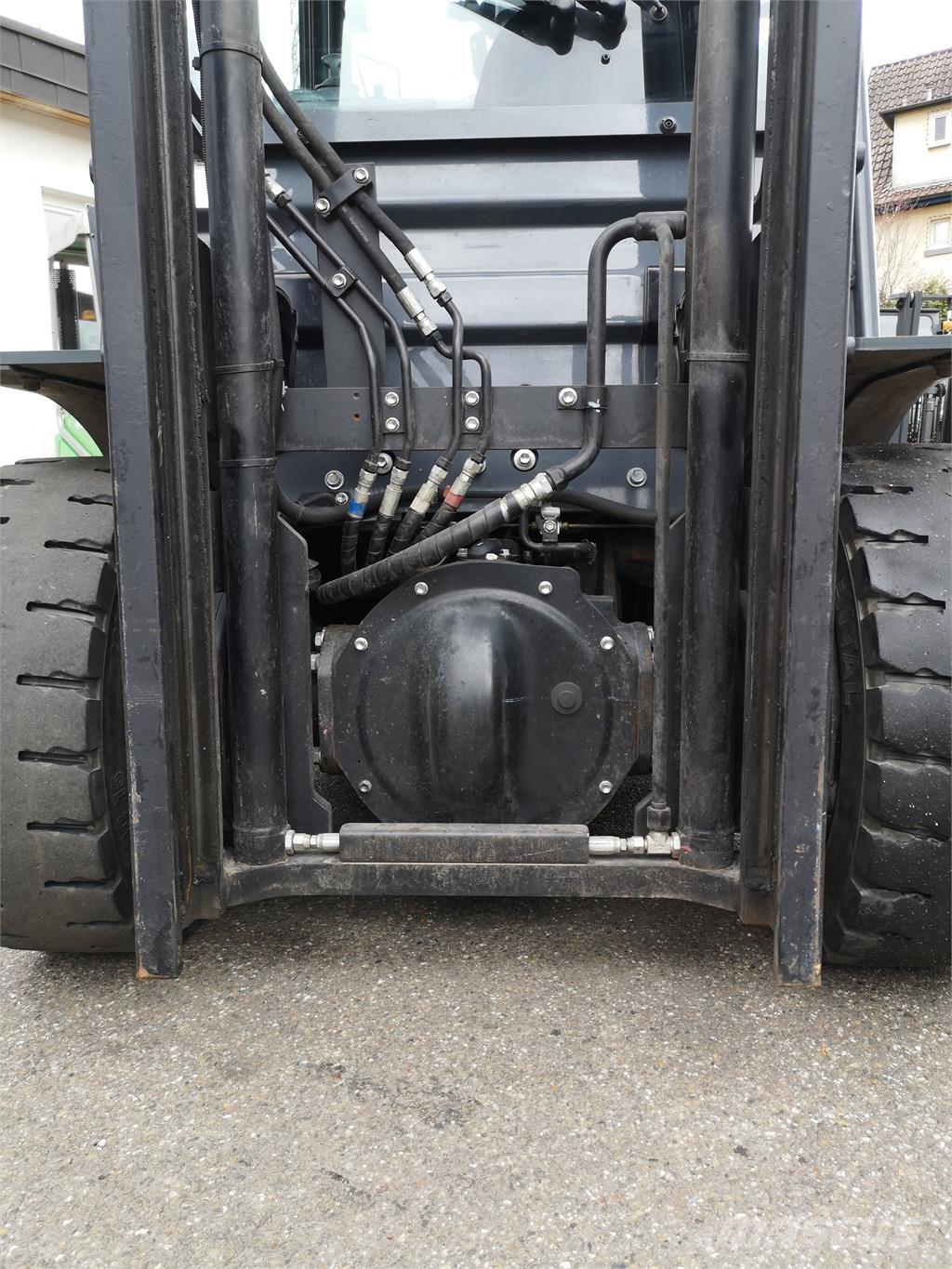 Toyota 02-8FDF30 Dizelski viličarji