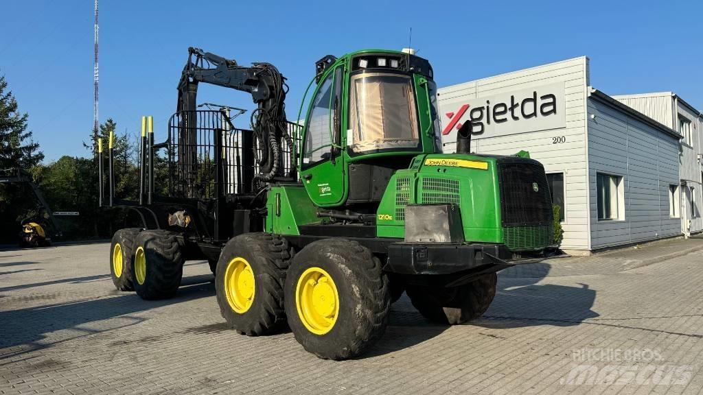 John Deere 1210 E Forwarderji