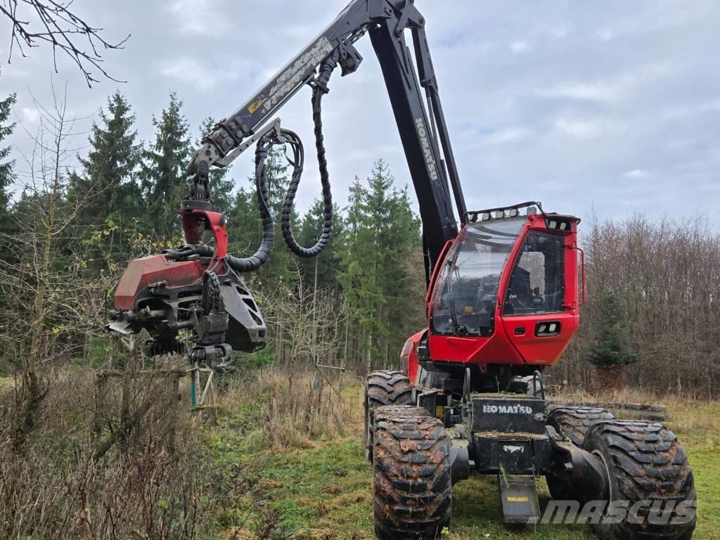 Komatsu 901 Harvesterji