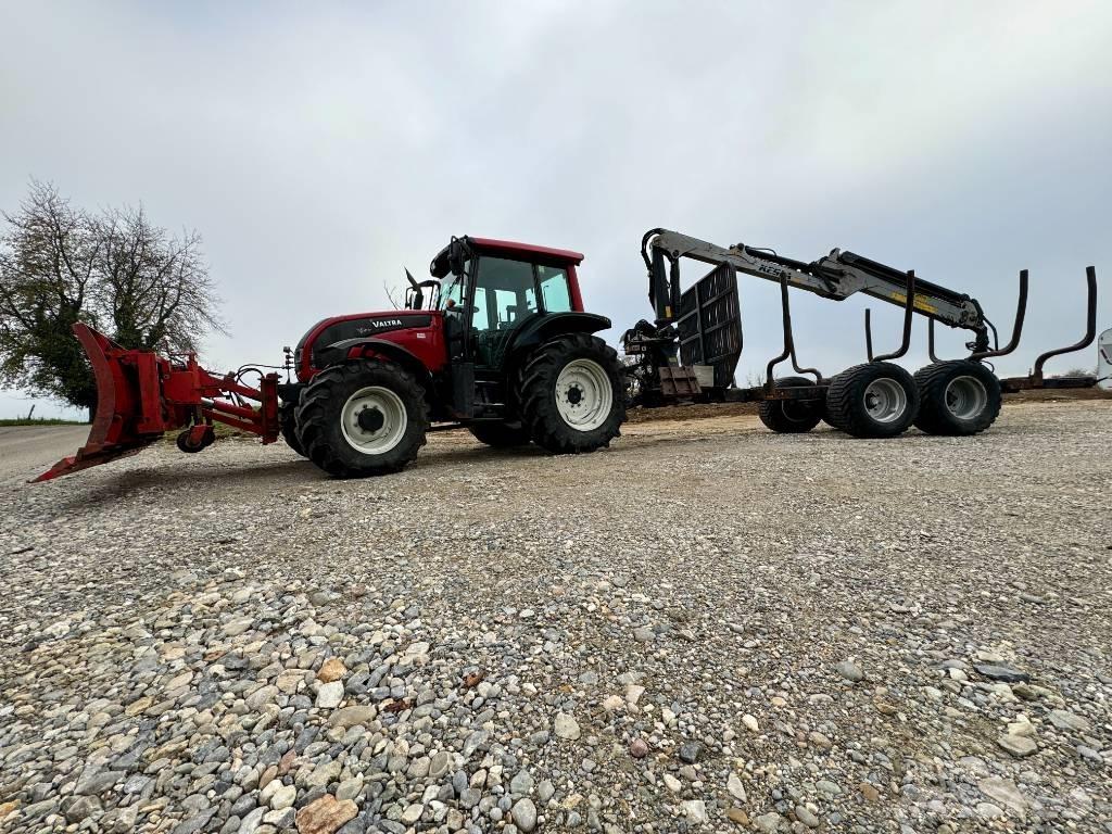Valtra N 91 Traktorji