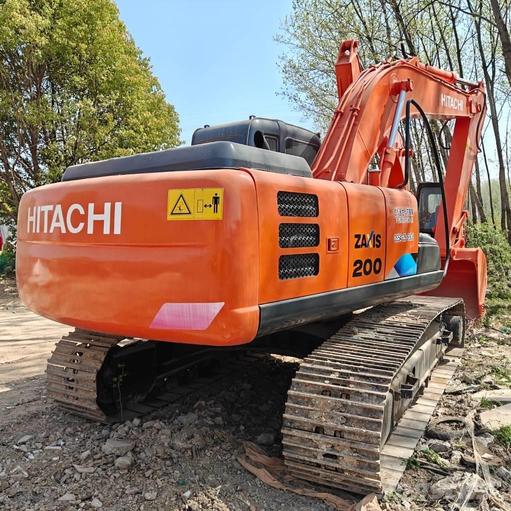 Hitachi ZX200 Bagri goseničarji