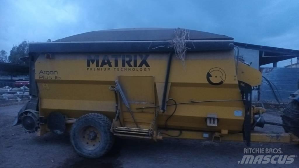  Matrix Argon Plus 16 Mešalne hranilnice