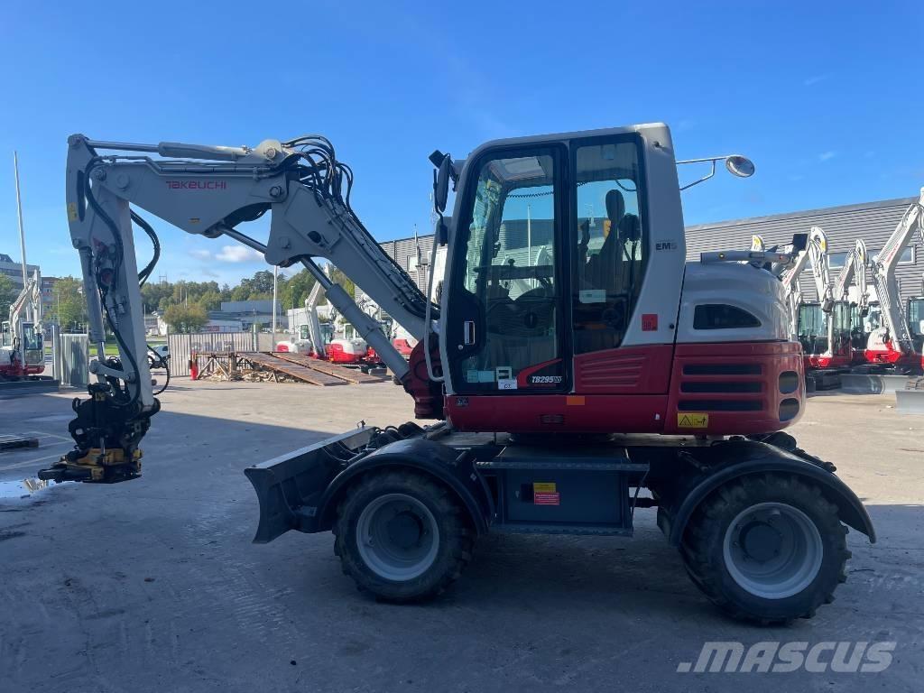 Takeuchi TB 295W Bagri na kolesih