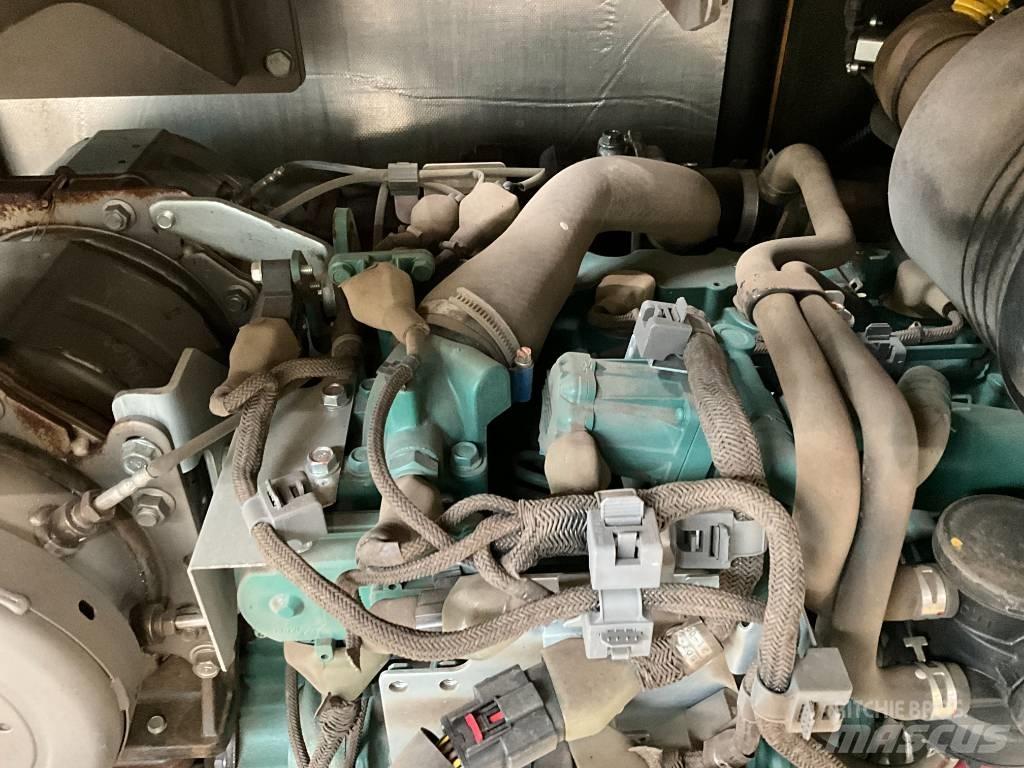 Volvo EW 60 E Bagri na kolesih