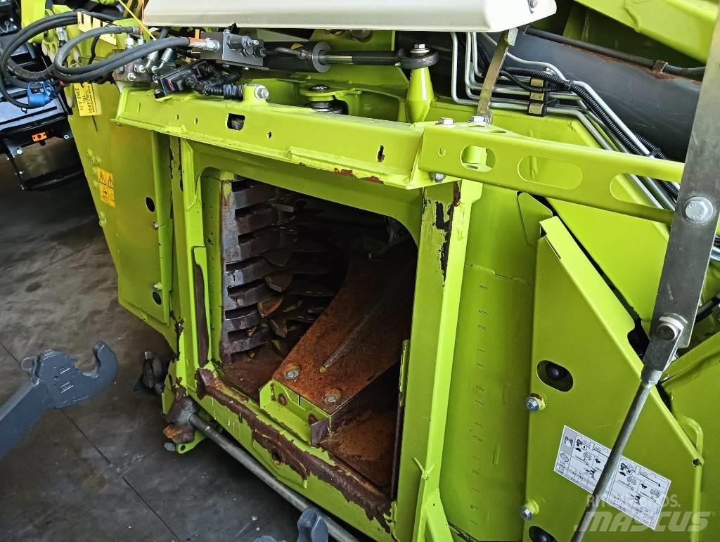 CLAAS Orbis 750 Stroji za krmo na lastni pogon