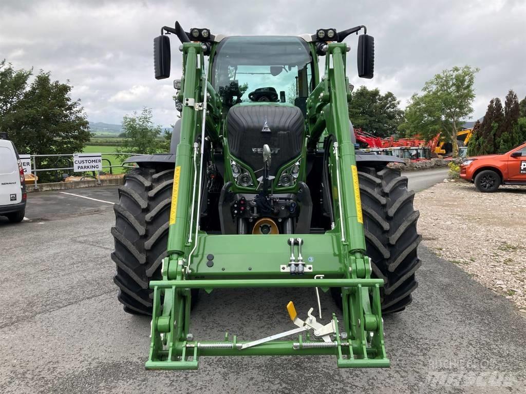 Fendt 724 Profi Plus Traktorji