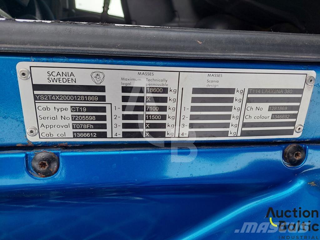 Scania T 114 LA Vlačilci