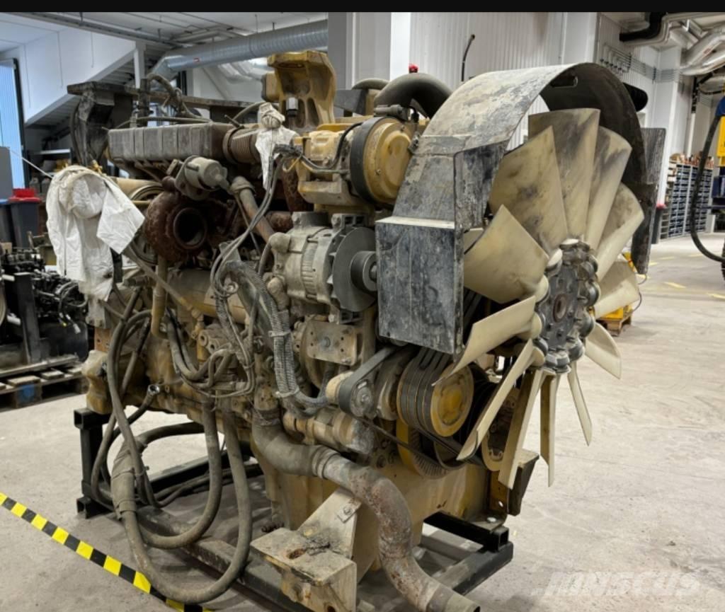 CAT 352 Bagri goseničarji