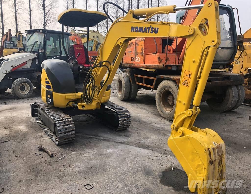 Komatsu PC30 Mini bagri <7t