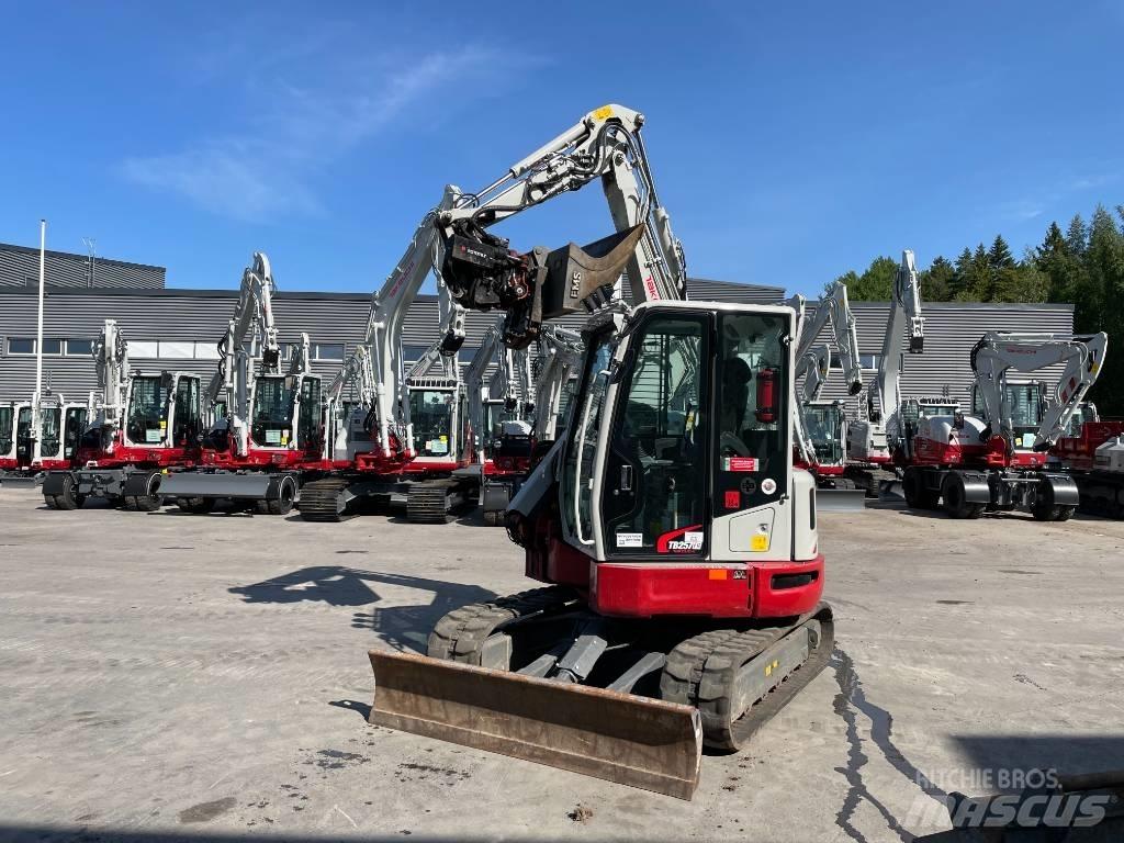 Takeuchi TB 257 FR Mini bagri <7t