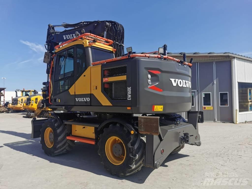 Volvo EW160E Bagri na kolesih