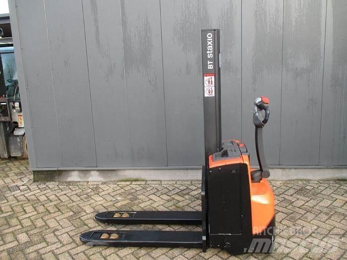 BT SWE 080L Ročni električni viličar