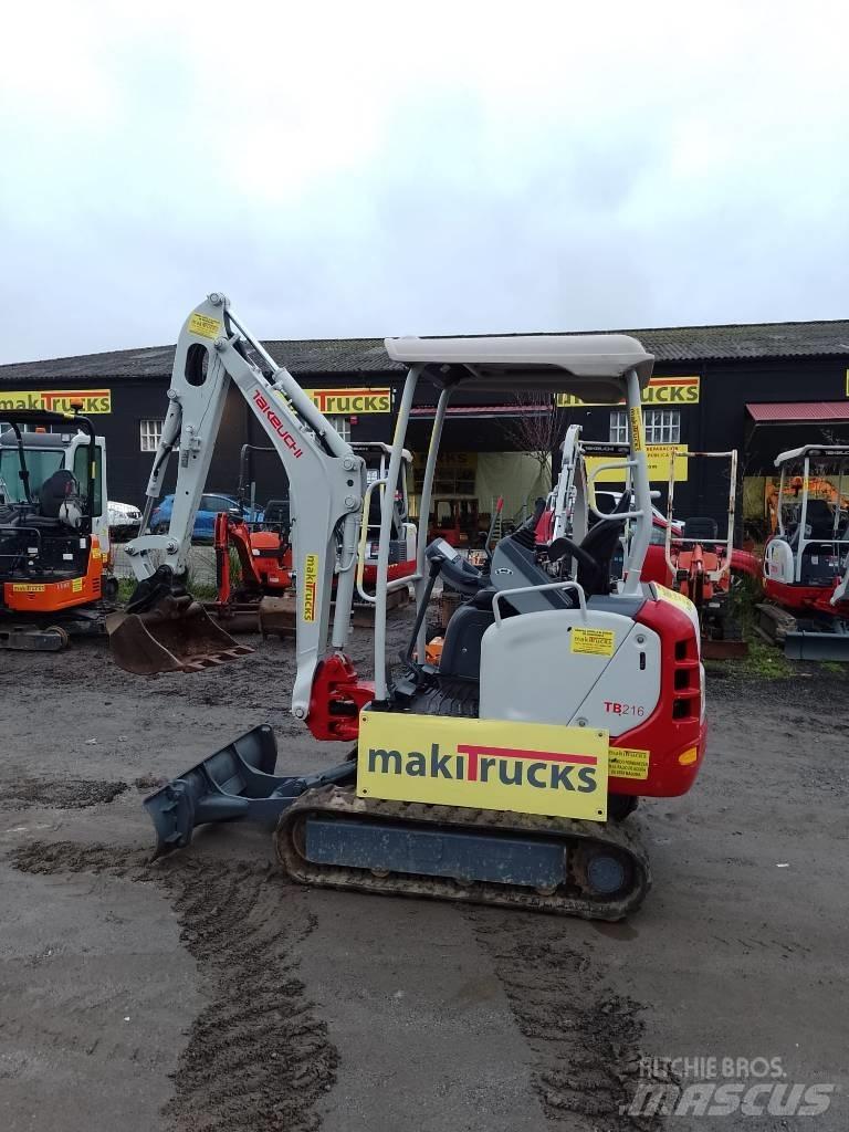 Takeuchi TB216 Mini bagri <7t