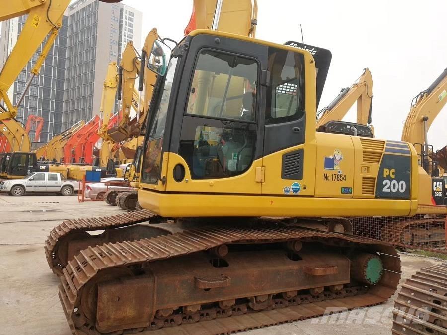 Komatsu pc200-8 Bagri goseničarji