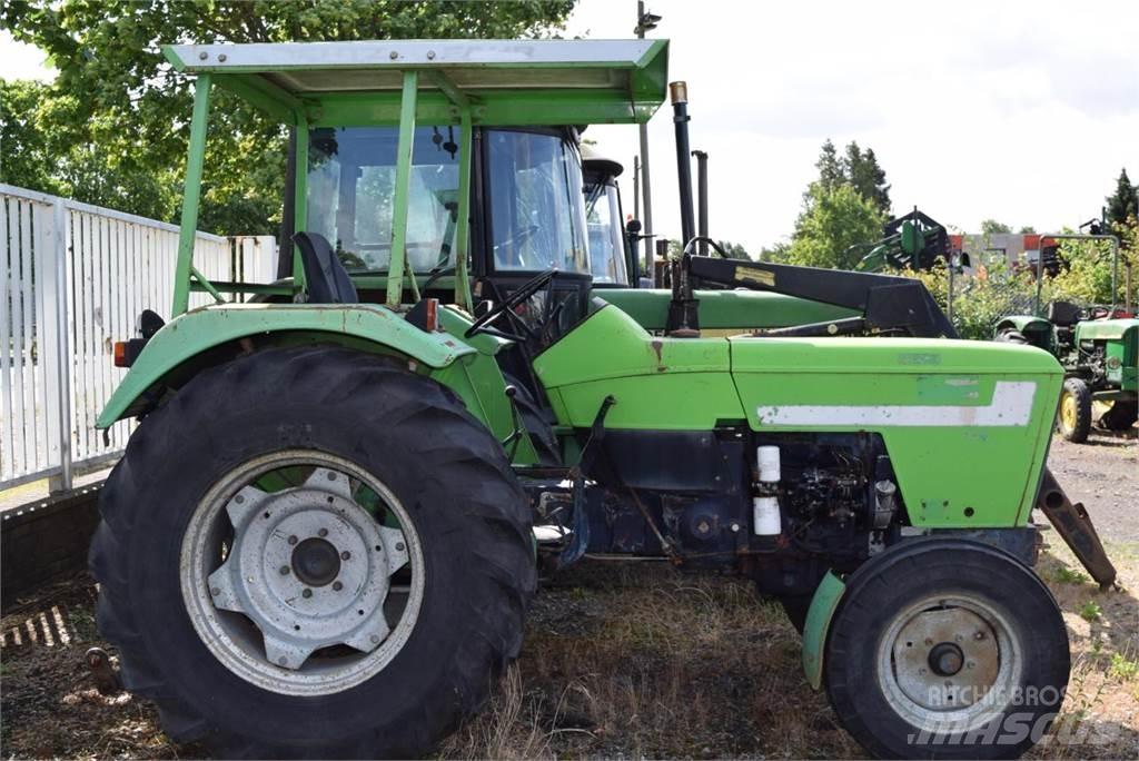 Deutz-Fahr D4507 Traktorji