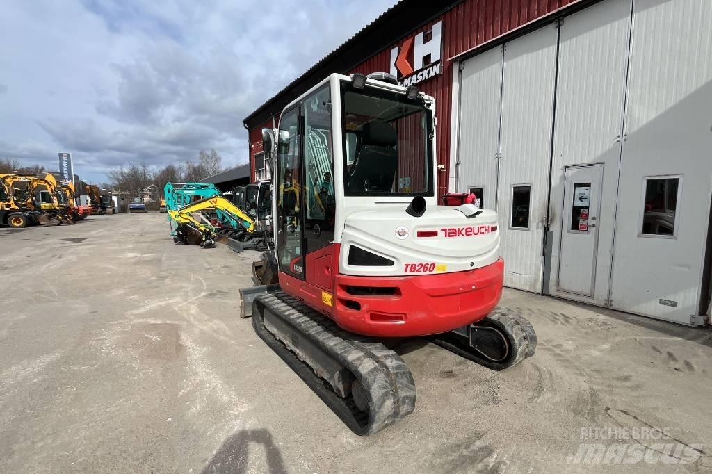 Takeuchi TB 260 Mini bagri <7t