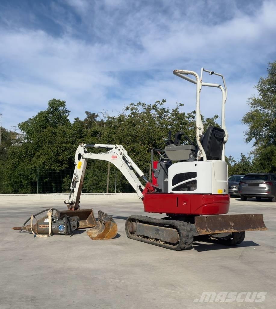 Takeuchi TB 210 R Mini bagri <7t