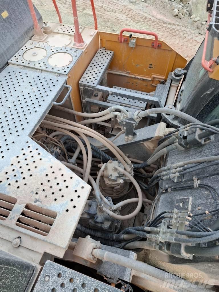 Volvo EC750EL Bagri goseničarji