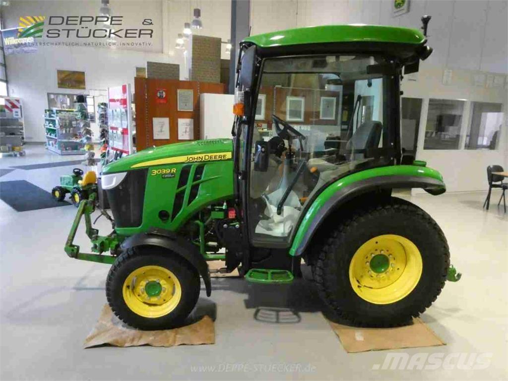 John Deere 3039R Manjši traktorji