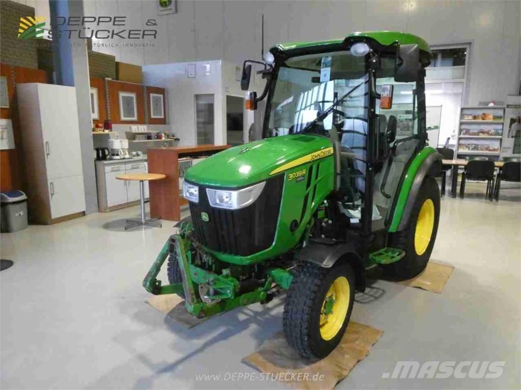 John Deere 3039R Manjši traktorji