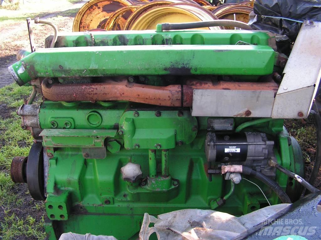 John Deere 8100 Motorji
