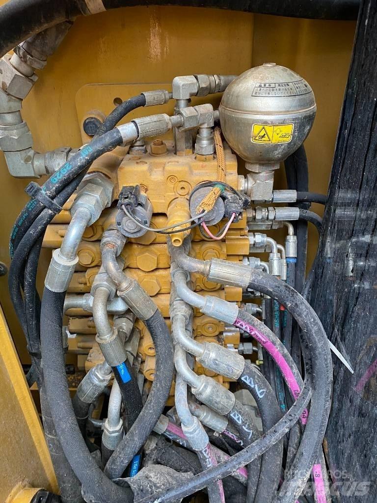 CAT 305.5 Bagri goseničarji