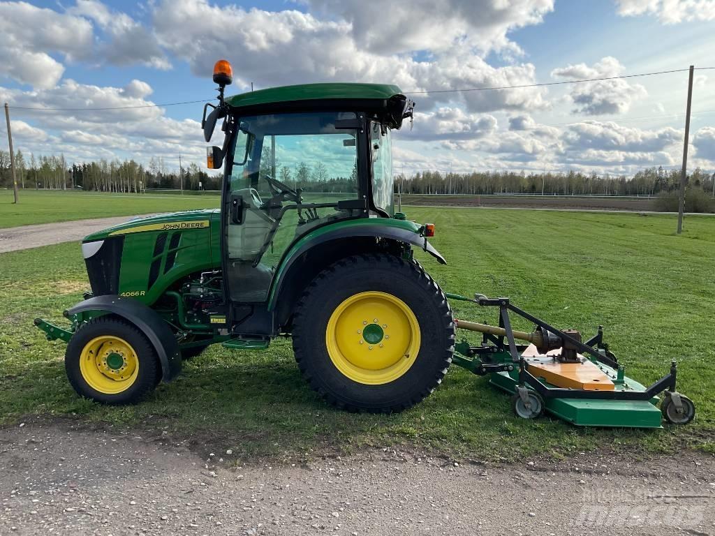 John Deere 4066 R Traktorji