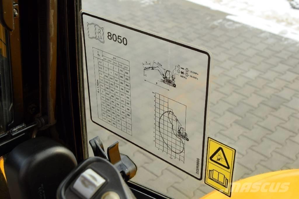 JCB 8050 RTS Mini bagri <7t
