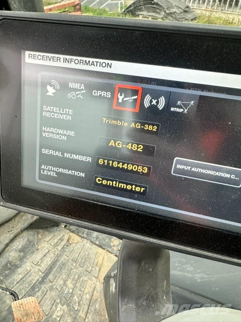Valtra T 234 V Traktorji